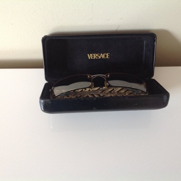 Versace Sunglasses - Picture 14 of 14